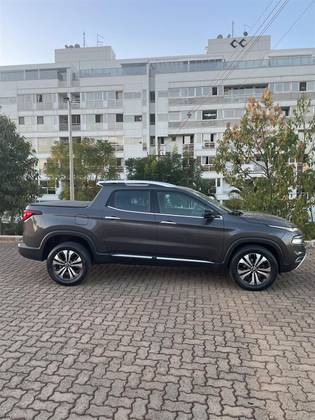 FIAT TORO 1.3 TURBO 270 FLEX VOLCANO AT6